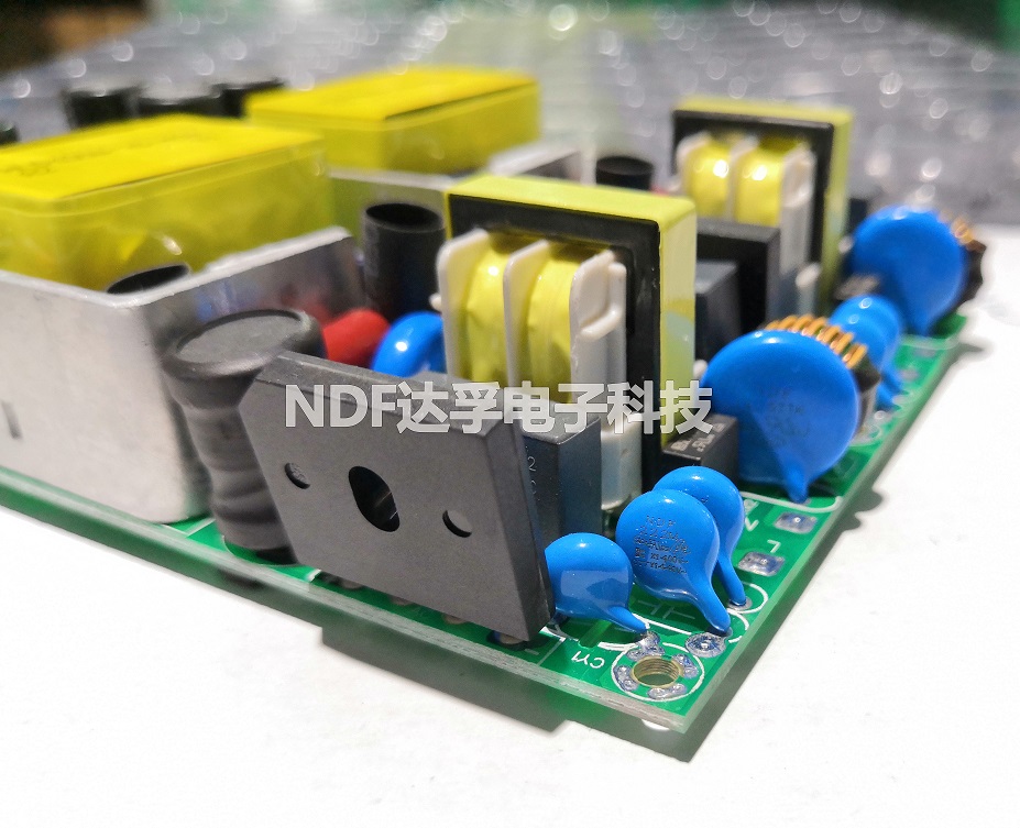 如何判斷高壓瓷片電容器的好壞？